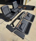 1987 c10 custom set up with speaker box