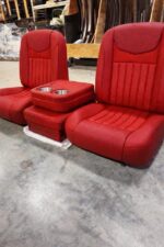 1971 SEATS AND PANELS - Image 2