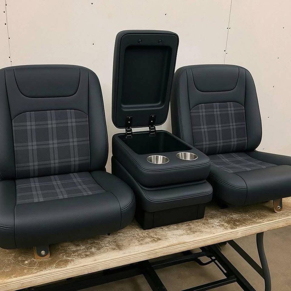 img_9451 CUSTOM BUCKET SEATS - Image 1